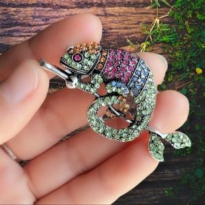 Chameleon Brooch Multi-Color